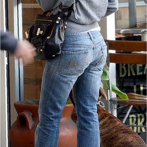 7 For All Mankind Medium Wash Lexie Cut Petite Jeans with A Pocket - Picture 2 of 7